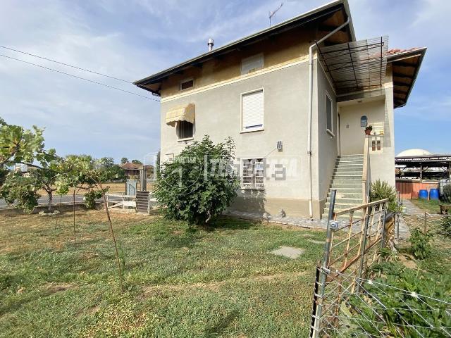 Villetta indipendente in vendita di 100 m² in Via Giovanni Amendola