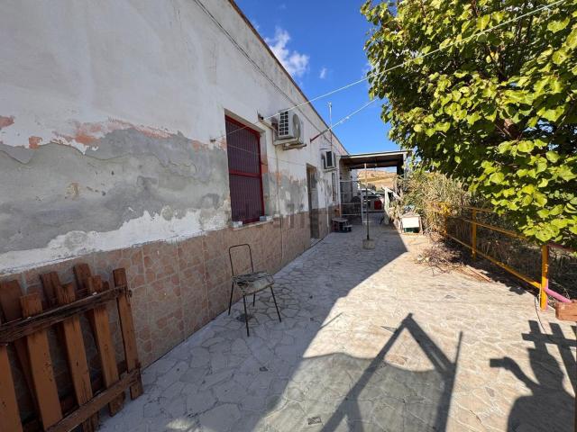 Villetta indipendente in vendita di 100 m² in Via Giovanni Guitta