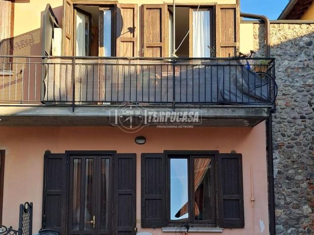 Villetta indipendente in vendita di 100 m² in Via Domenico Ghidoni, 117