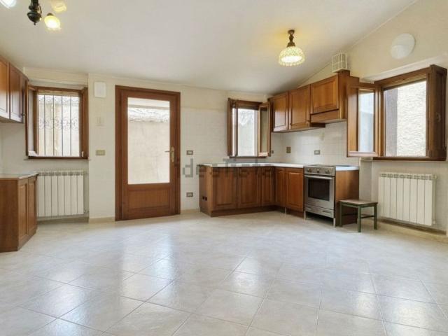 Villetta indipendente in vendita di 100 m² in Via dei Coltivatori