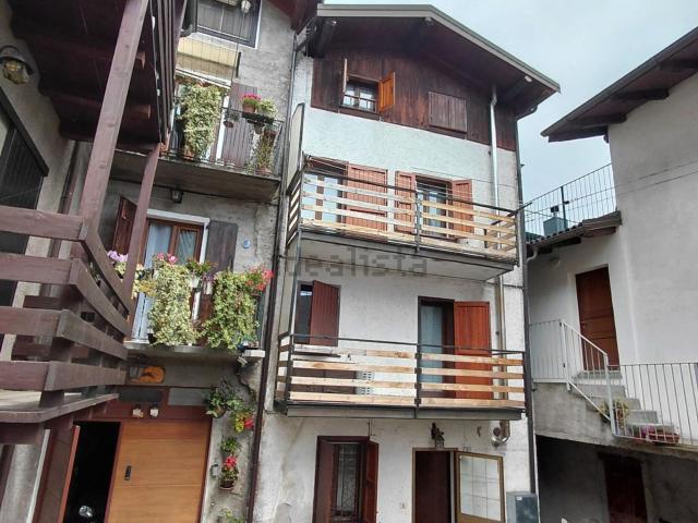 Villetta indipendente in vendita di 100 m² in Via del Campanile, 8