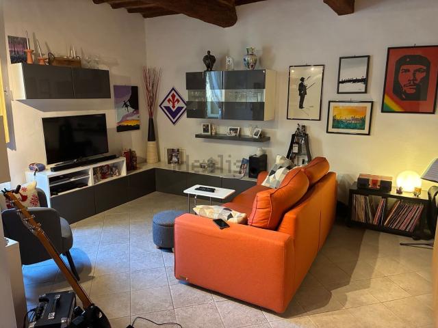 Villetta indipendente in vendita di 100 m² in Via della Loggia