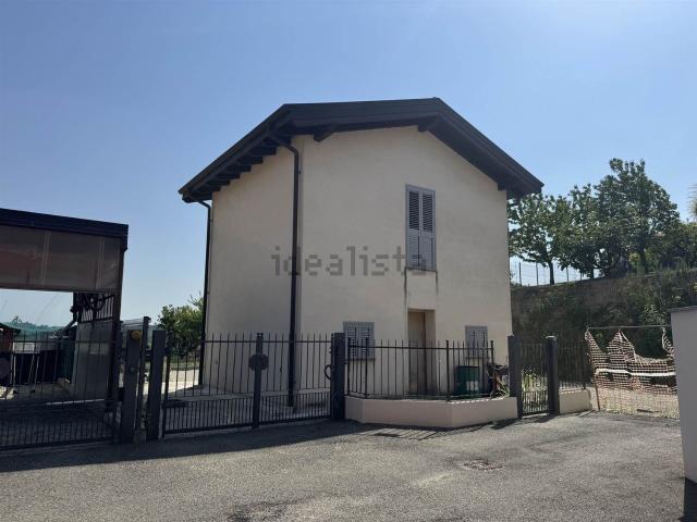 Villetta indipendente in vendita di 100 m² in Via delle Magnolie