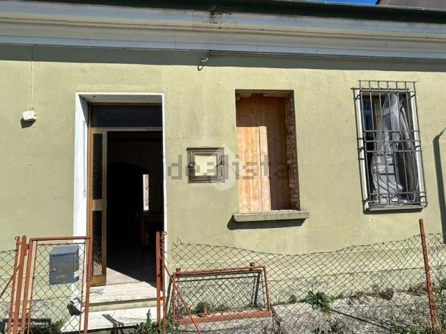 Villetta indipendente in vendita di 100 m² in Via E. Setti Carraro, 12