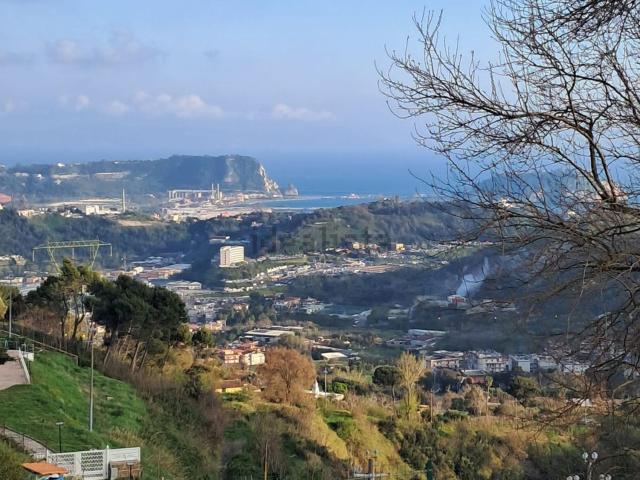 Villetta indipendente in vendita di 100 m² in Via Fondi di Cigliano