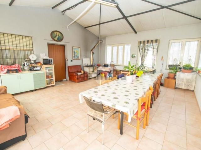 Villetta indipendente in vendita di 100 m² in Via Lombardore, 308