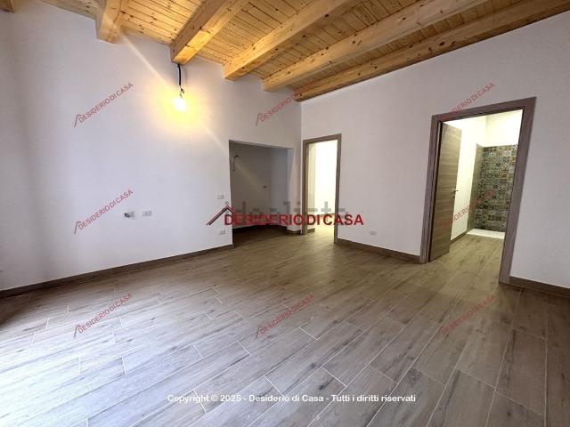 Villetta indipendente in vendita di 100 m² in Via Lavinaro, 110