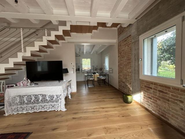 Villetta indipendente in vendita di 100 m² in Via Moniego Centro