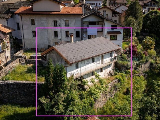 Villetta indipendente in vendita di 100 m² in Via Monte Grappa, 4