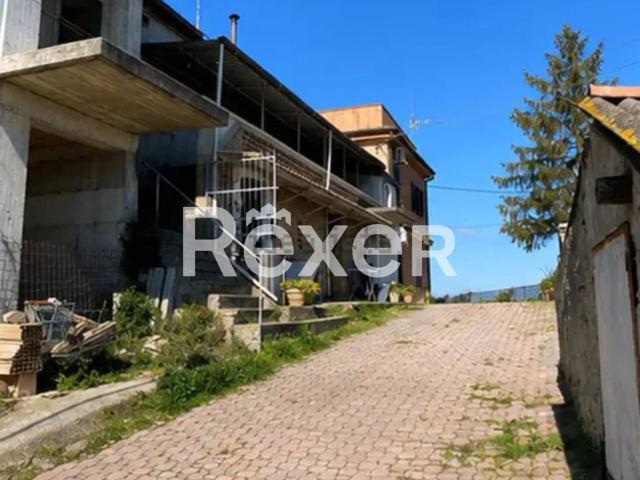 Villetta indipendente in vendita di 100 m² in Via Salerno