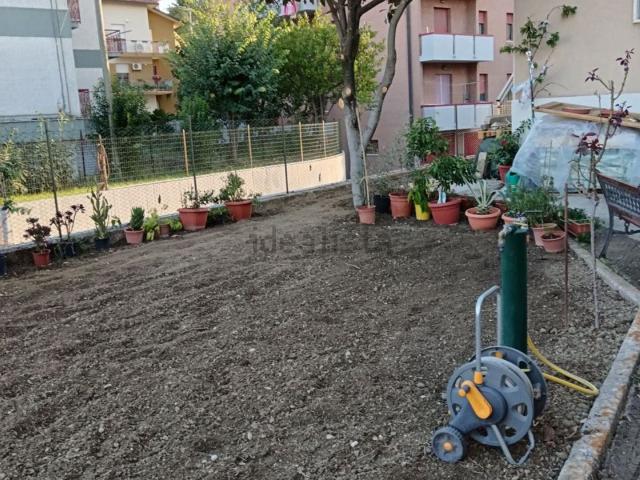 Villetta indipendente in vendita di 100 m² in Via Sant&apos Andrea, 3