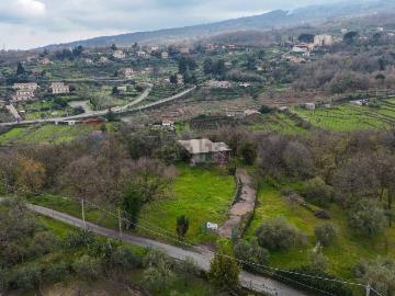 Villetta indipendente in vendita di 100 m² in Via sciarelle