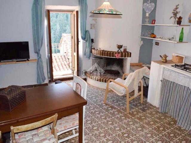 Villetta indipendente in vendita di 100 m² in Via Porta Valeria, 34