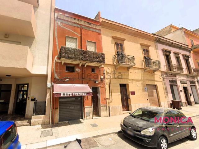 Villetta indipendente in vendita di 100 m² in Via Pepoli Agostino Conte, 101