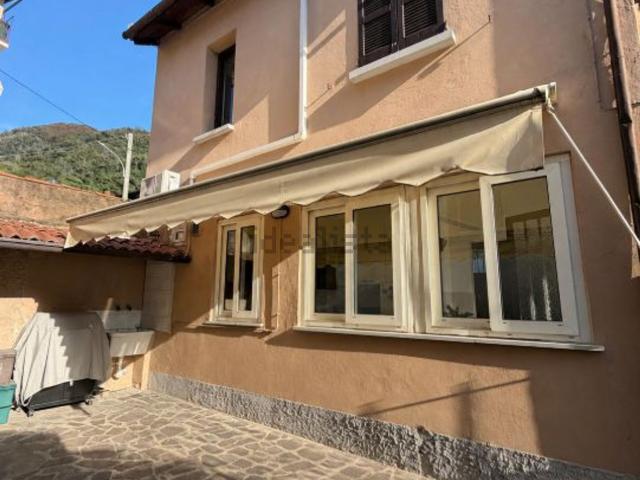 Villetta indipendente in vendita di 100 m² in Via Primo Maggio, 1