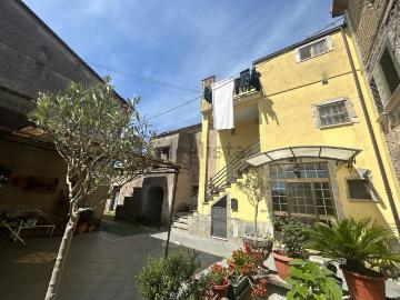 Villetta indipendente in vendita di 100 m² in Via risorgimento, 15