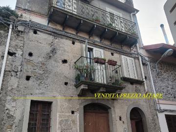 Villetta indipendente in vendita di 100 m² in Via Ruzzolino, 171