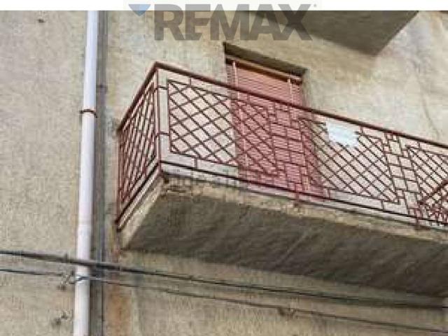 Villetta indipendente in vendita di 100 m² in Via Ruggero VII, 1