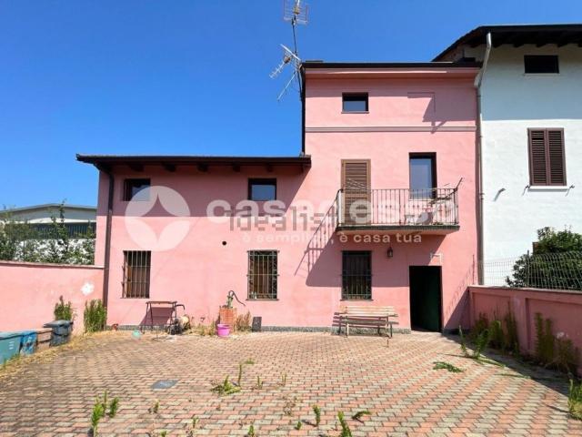 Villetta indipendente in vendita di 100 m² in Via Torino, 60