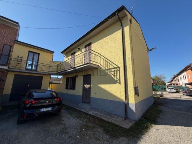 Villetta indipendente in vendita di 100 m² in Via Tortona