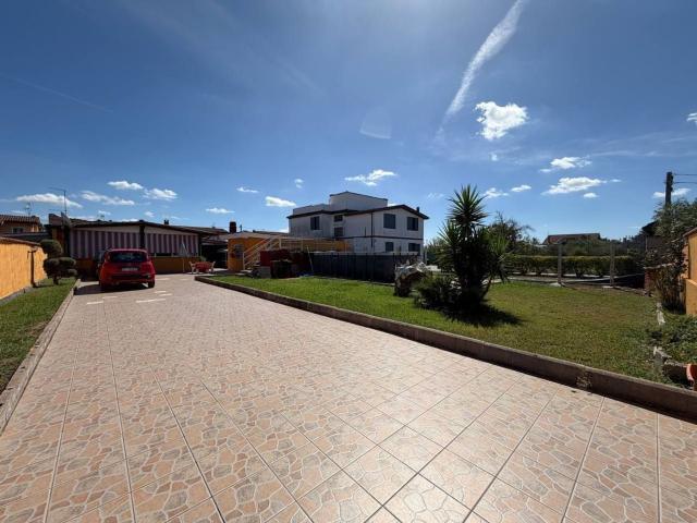Villetta indipendente in vendita di 100 m² in Via Trigno