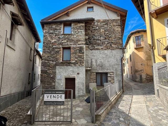 Villetta indipendente in vendita di 100 m² in Via Umberto I, 10