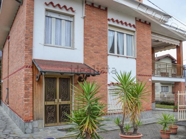 Villetta indipendente in vendita di 100 m² in Via Vittorio Alfieri