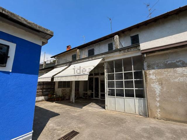 Villetta indipendente in vendita di 100 m² in Viale Cesare Battisti, 126