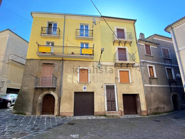 Villetta indipendente in vendita di 100 m² in Vico Carpine, 1