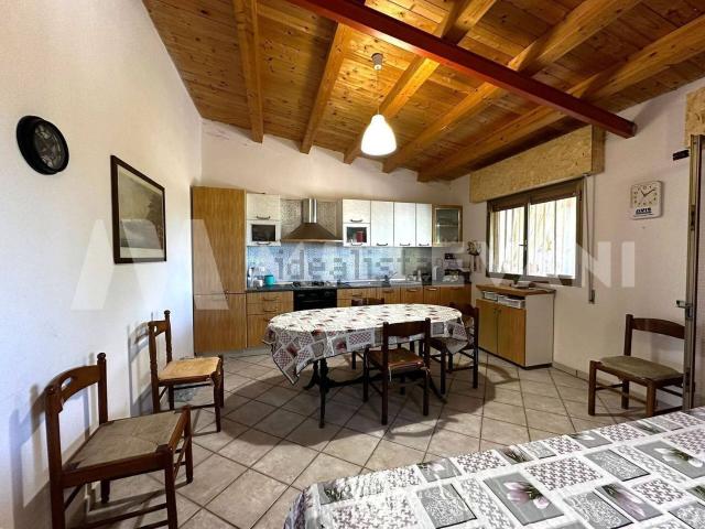 Villetta indipendente in vendita di 100 m² in Contrada Bivio Bruca