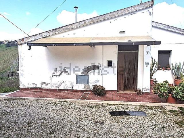 Villetta indipendente in vendita di 100 m² in Salita di Borgo