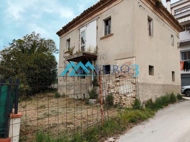 Villetta indipendente in vendita di 100 m² in Contrada Forcella
