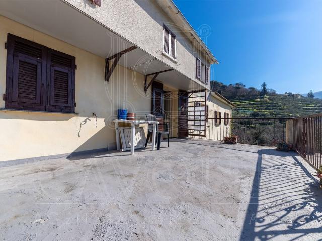 Villetta indipendente in vendita di 100 m² in Frazione Levaggi