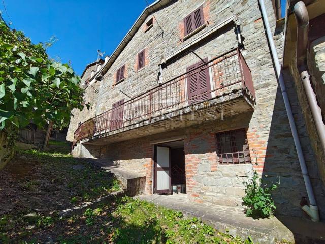 Villetta indipendente in vendita di 100 m² in Frazione Montagna, 15