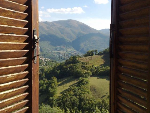 Villetta indipendente in vendita di 100 m² in Frazione Montefiorello