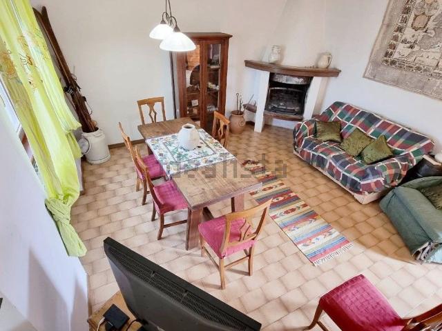 Villetta indipendente in vendita di 100 m² in Frazione ocre