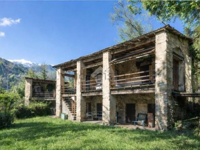 Villetta indipendente in vendita di 100 m² in Località Coisson, 81