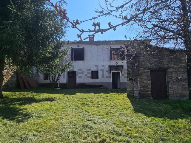 Villetta indipendente in vendita di 100 m² in Località Fiassoni, 134