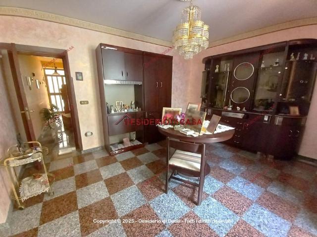 Villetta indipendente in vendita di 100 m² in Piazza Finocchiaro Aprile, 6