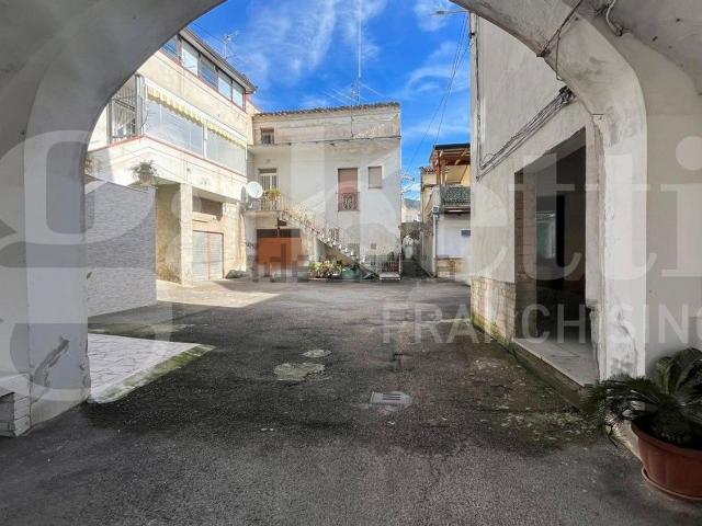 Villetta indipendente in vendita di 100 m² in Piazza Umberto I