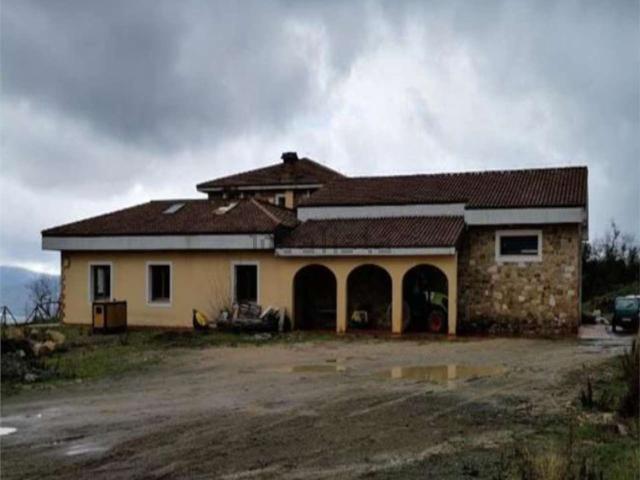Villetta indipendente in vendita di 100 m² in Strada di Montepescini, 10