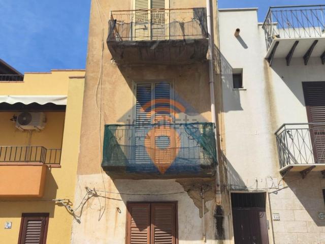 Villetta indipendente in vendita di 101 m² in Via Giovanni Caboto