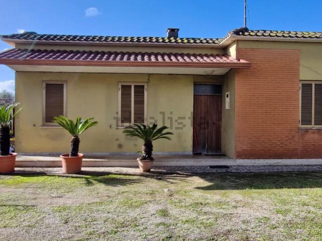Villetta indipendente in vendita di 101 m² in Via Litoranea, 2136