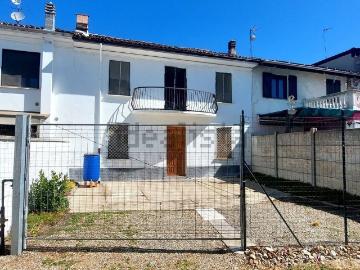 Villetta indipendente in vendita di 101 m² in Via Sabatini Carlo