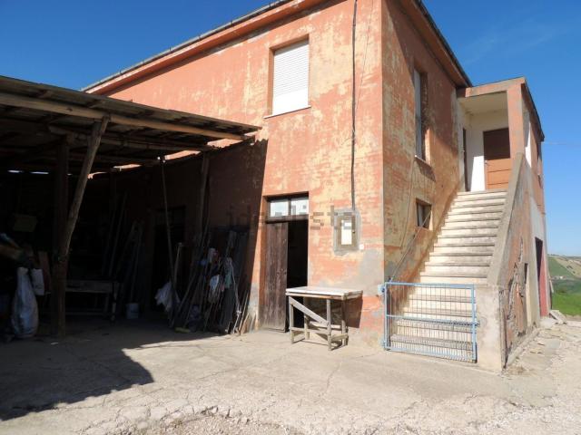 Villetta indipendente in vendita di 101 m² in Piazza atri