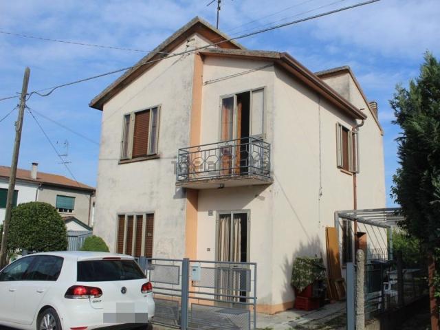Villetta indipendente in vendita di 102 m² in Via 1° Maggio