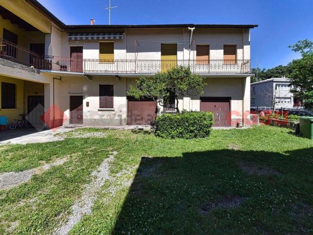 Villetta indipendente in vendita di 102 m² in Via Fabio Filzi, 17