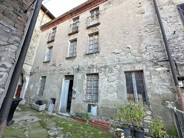 Villetta indipendente in vendita di 102 m² in Via Francesco Acerbi, 3