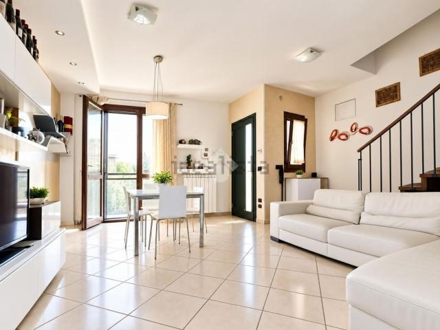 Villetta indipendente in vendita di 102 m² in Via Ponte dei Bini, 101