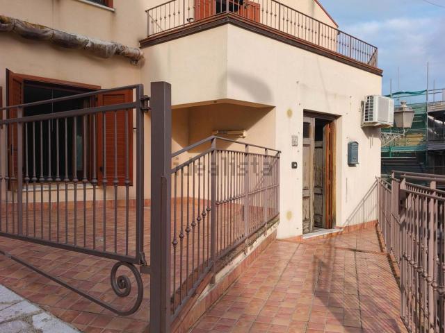 Villetta indipendente in vendita di 103 m² in Via Cristoforo Colombo, 3